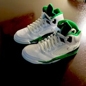 Jordan 5 Lucky Green